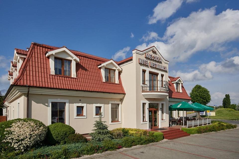 Hotel Melodia *** Buk  Exteriér fotografie